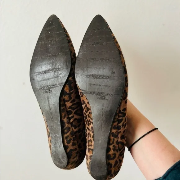 Stuart Weitzman leopard print low wedge heel shoes sz 8 m - Picture 9 of 9